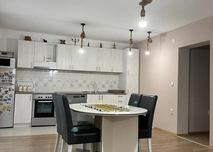 Ikonija דירה Pecenjevce